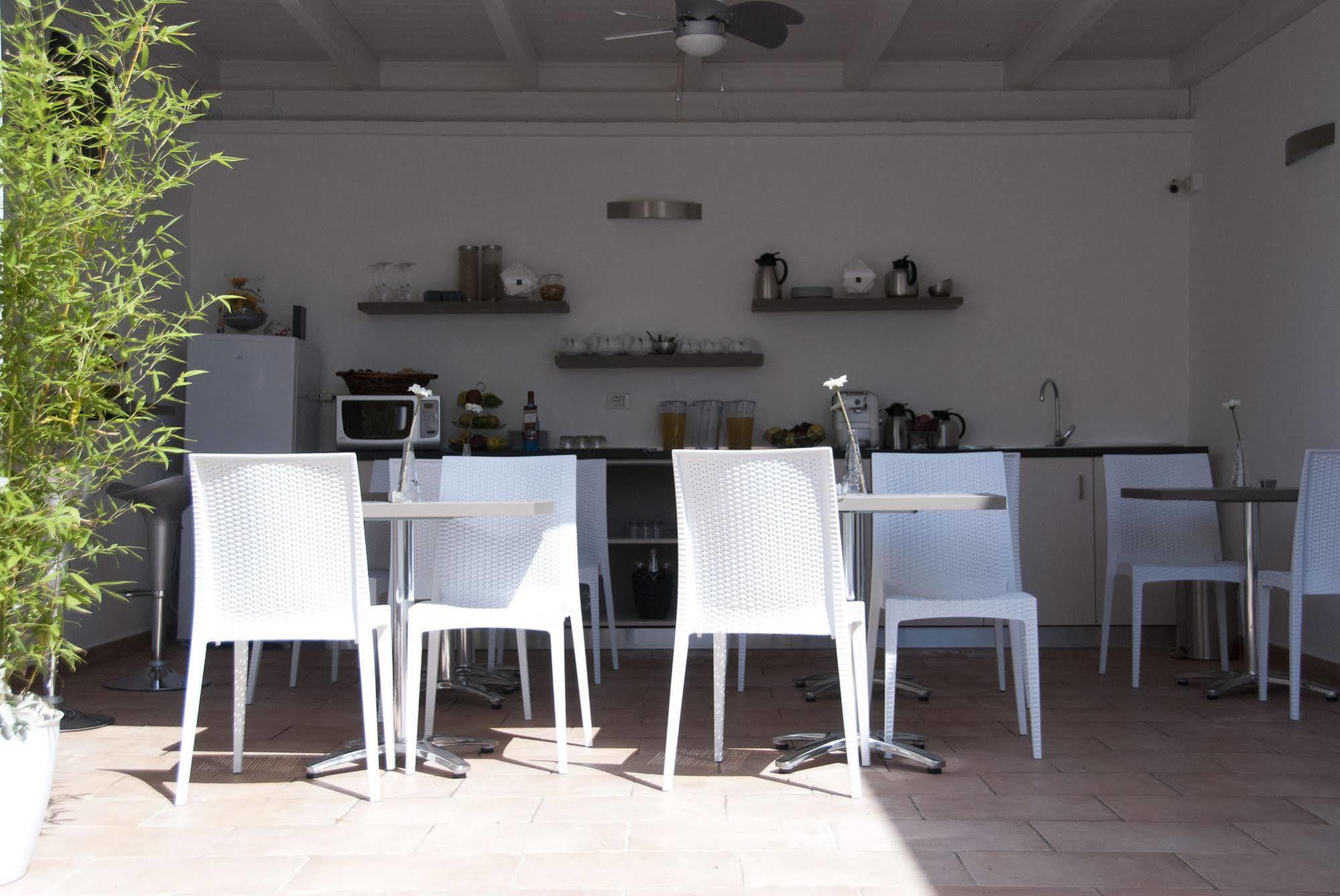 Il Corso Acomodação com café da manhã Porto Cesareo Exterior foto