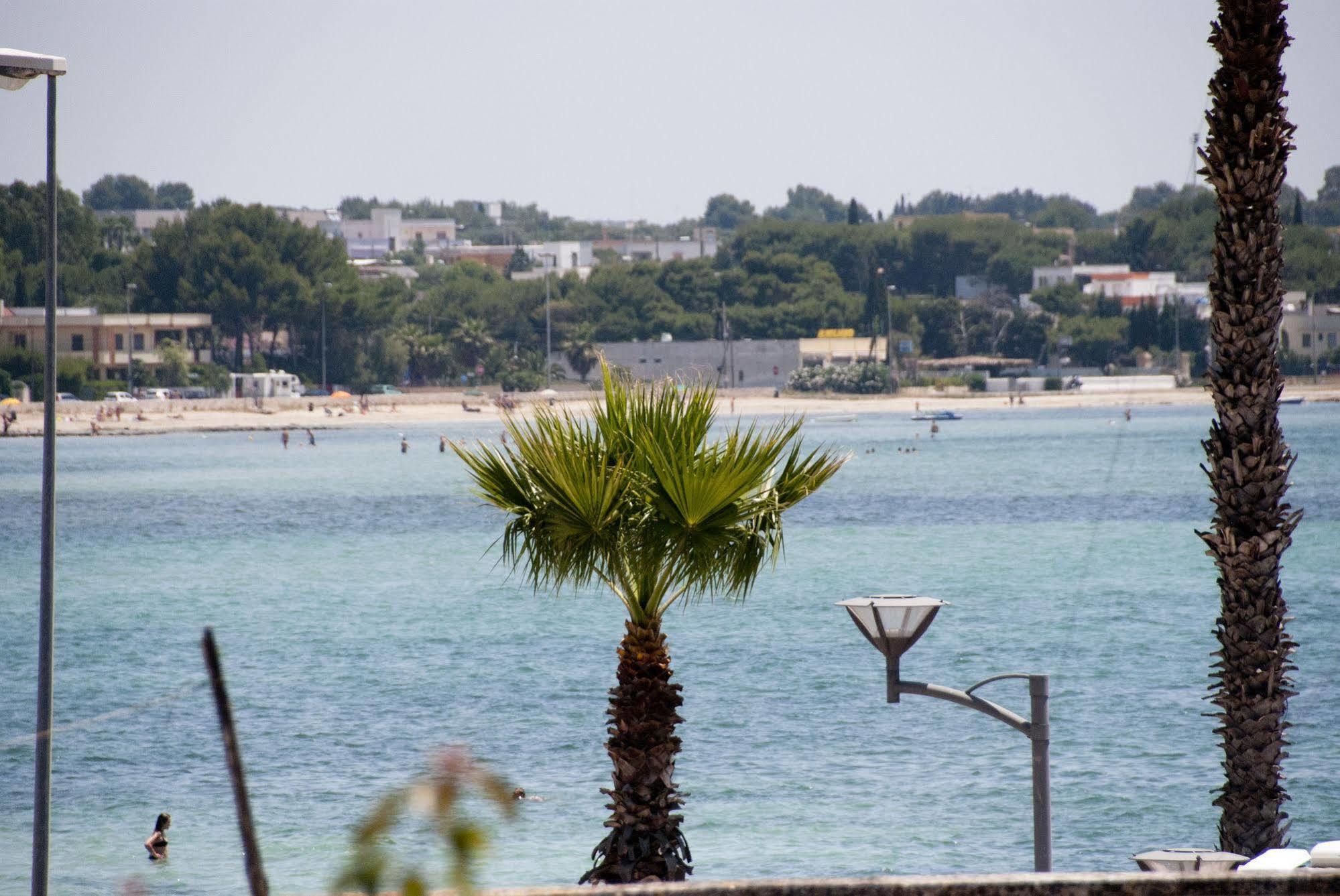 Il Corso Acomodação com café da manhã Porto Cesareo Exterior foto