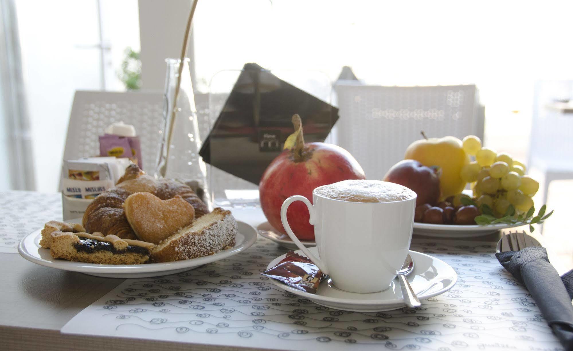 Il Corso Acomodação com café da manhã Porto Cesareo Exterior foto
