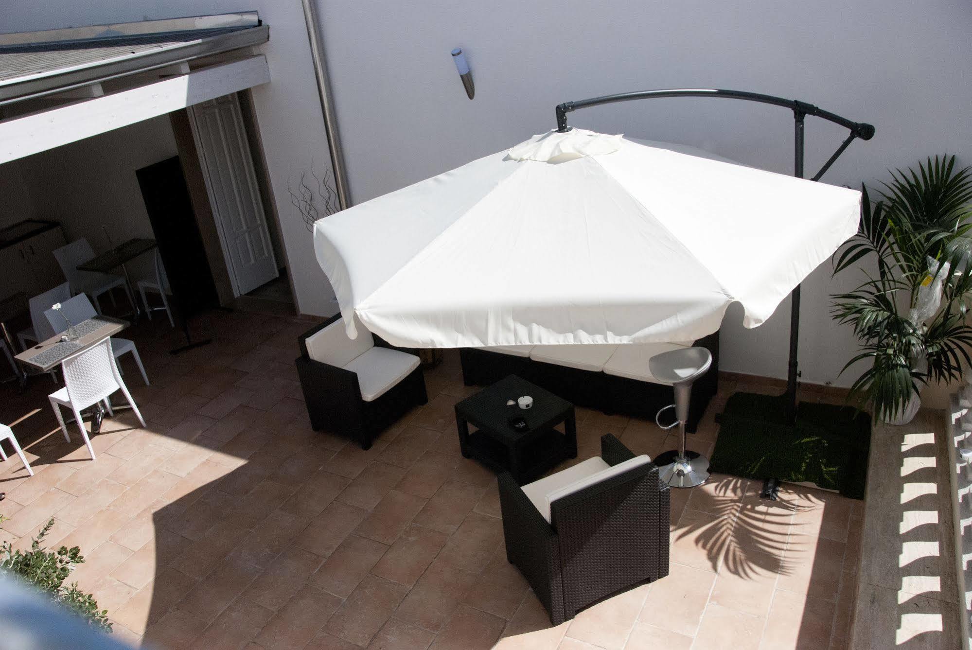 Il Corso Acomodação com café da manhã Porto Cesareo Exterior foto
